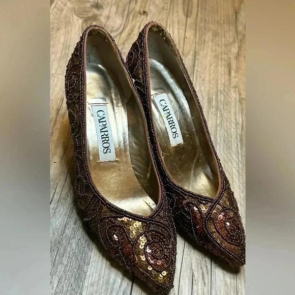 VINTAGE** Caparros  Tan / Brown Sequin - Picture 1 of 11